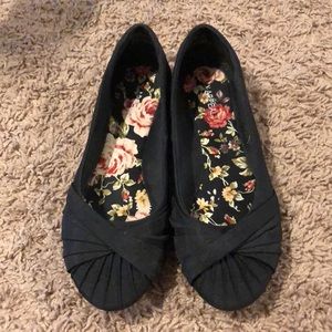 Black Flats with Rose Detail Inside